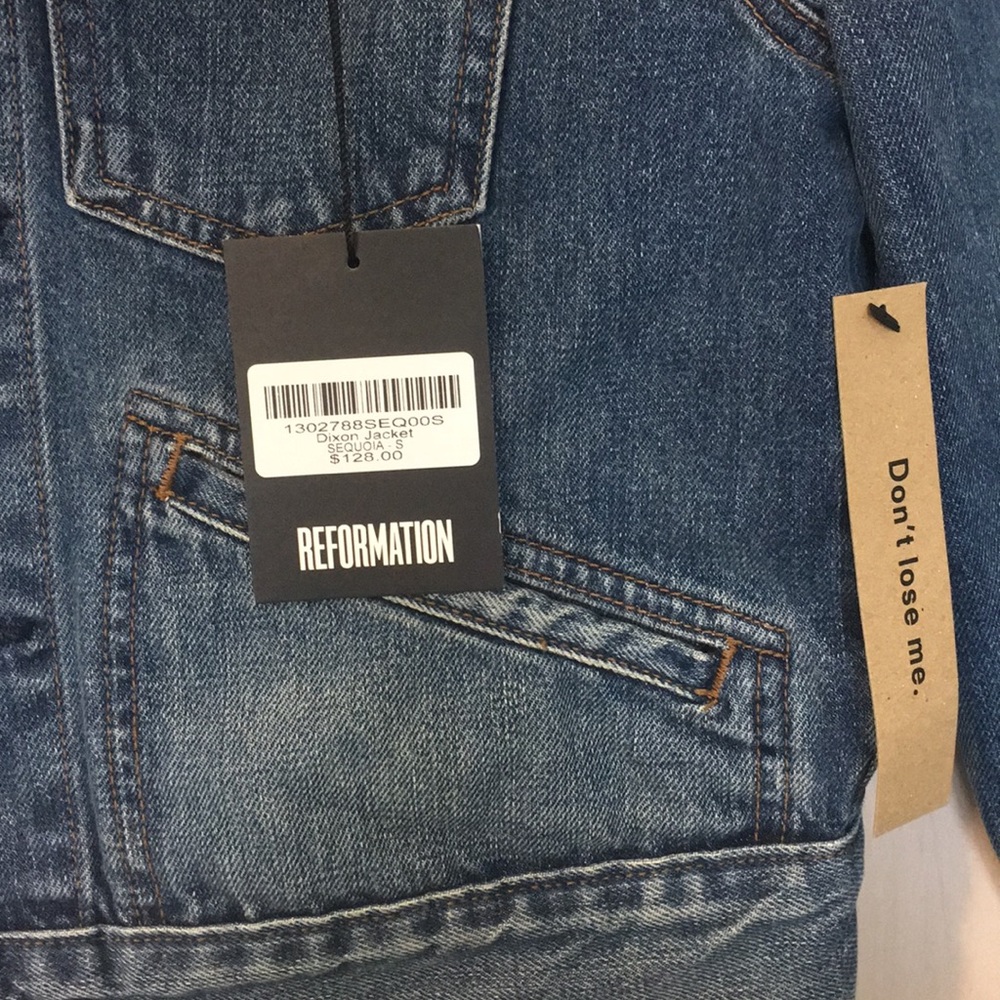 Reformation Dixon Denim Jacket in Sequoia Wash - Picture 6 of 8